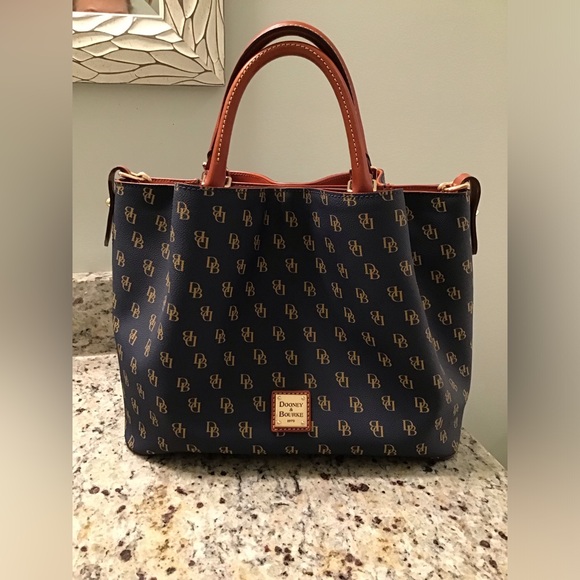 Dooney & Bourke Gretta Brenna Cartella In Cotone Rivestito - Navy, Tasche Multiple E Tracolla Regolabile - 3